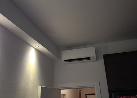 Copertura canaline in cartongesso con faretti